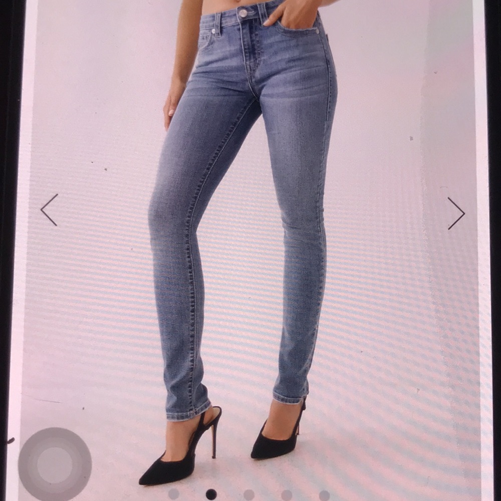 True Religion Stella skinny jeans NEW NWT 🌻